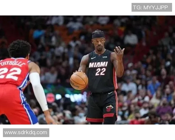 猛龙与76人激战正酣谁能在季后赛中笑到最后